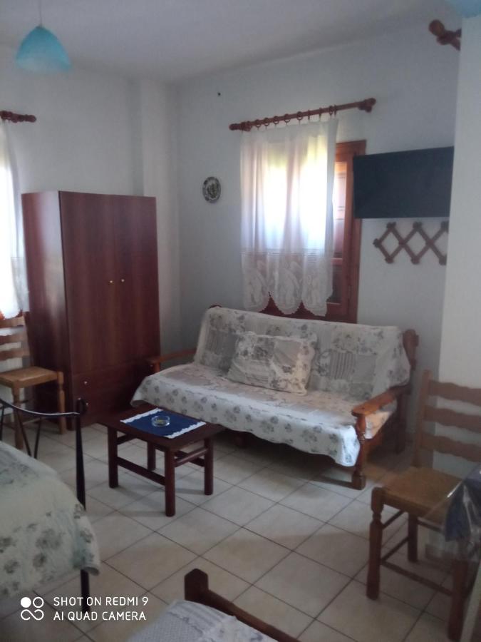 טריקרי Maravelias Rooms מראה חיצוני תמונה