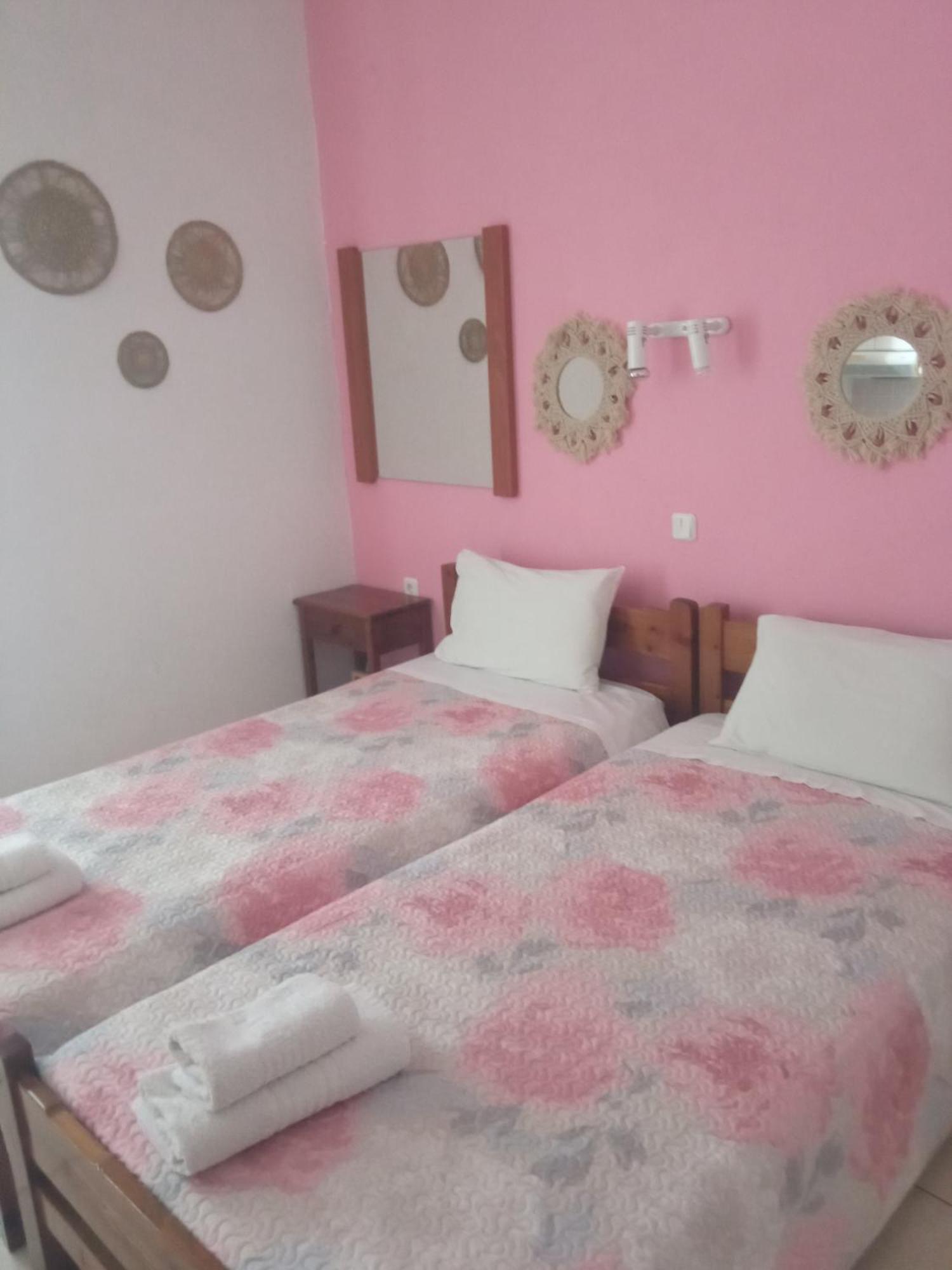 טריקרי Maravelias Rooms מראה חיצוני תמונה